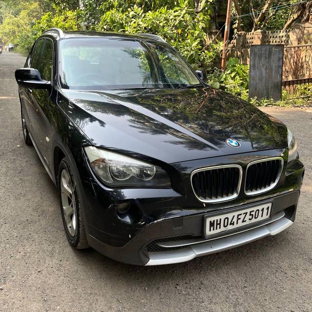 https://images10.gaadi.com/usedcar_image/4192819/original/processed_8d3a43cb1aabf0a14bc975074f326b80.jpg?imwidth=6400