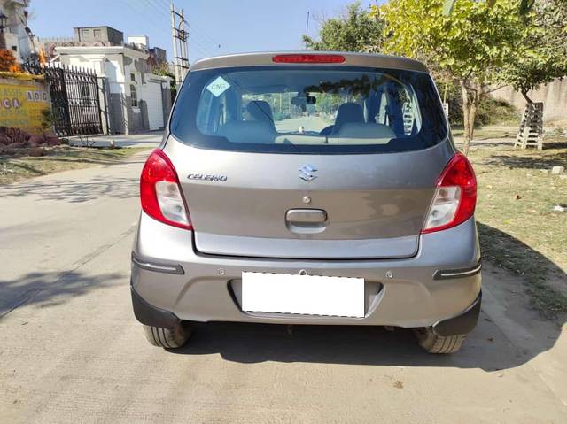 https://images10.gaadi.com/usedcar_image/4193063/original/processed_7f02ddec18e76c1e6fceb6757b0289cc.jpg?imwidth=6401