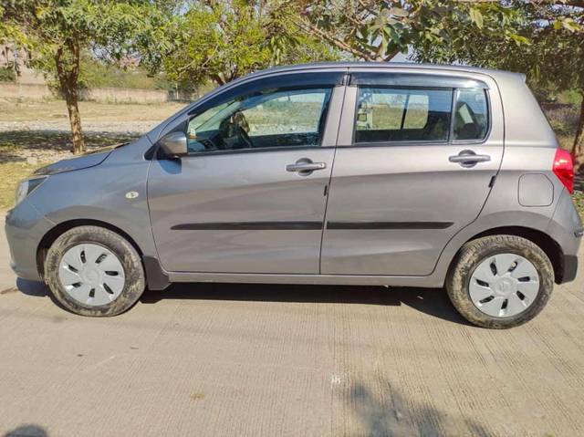 https://images10.gaadi.com/usedcar_image/4193063/original/processed_80ea7c20ce28bd5ca2fa32d7029e5d27.jpg?imwidth=6402