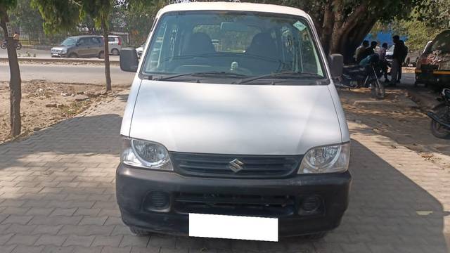 https://images10.gaadi.com/usedcar_image/4193067/original/processed_8259fde5251597d092b199115cd3e6ea.jpg?imwidth=6402