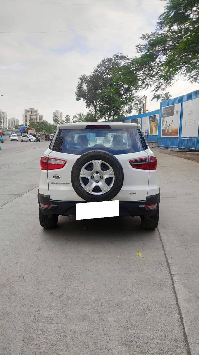 https://images10.gaadi.com/usedcar_image/4193229/original/processed_eaf933caed90253a6745085fe1e57958.jpg?imwidth=6402