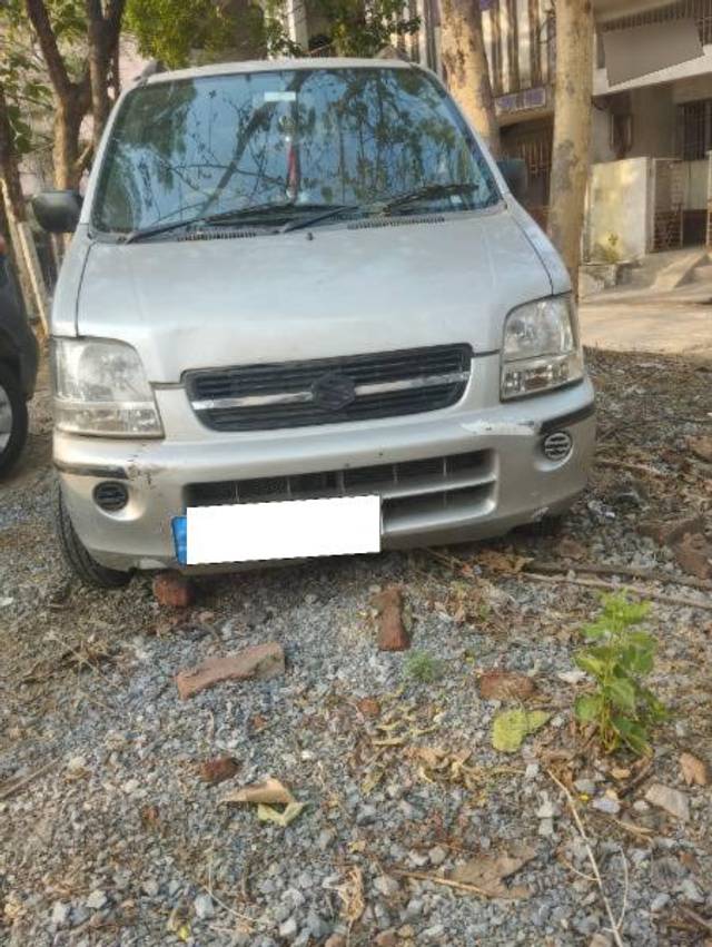 https://images10.gaadi.com/usedcar_image/4193378/original/processed_76fbc08b-62ee-47ef-a5e2-6f38488246ab.jpg?imwidth=6400