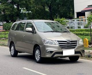 Toyota Innova 2004-2011 Toyota Innova 2.5 G4 Diesel 8-seater