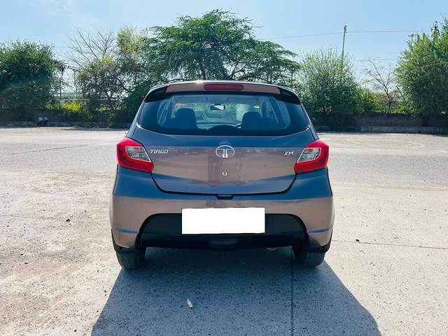 https://images10.gaadi.com/usedcar_image/4193609/original/processed_d8a268a64e6addd044566ee7c1409480.jpg?imwidth=6401