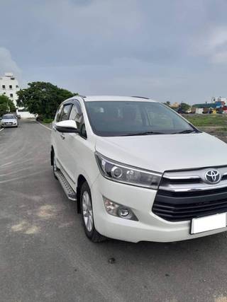 Toyota Innova Crysta 2016-2020 Toyota Innova Crysta 2.4 VX MT 8S BSIV