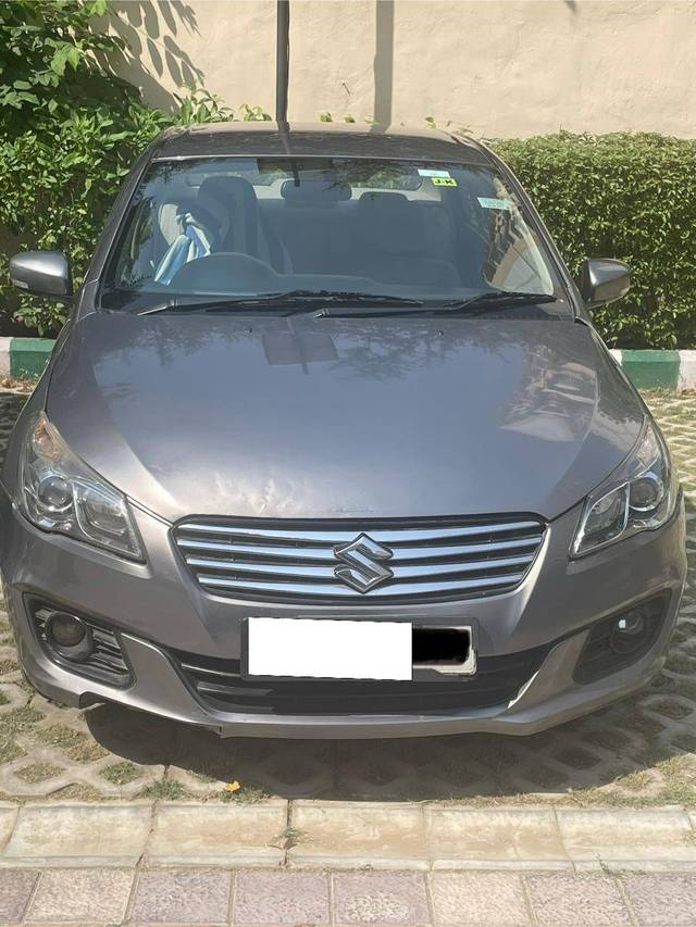 https://images10.gaadi.com/usedcar_image/4193736/original/b834ef3618e4f3191048c087ca2023dd.jpg?imwidth=6402