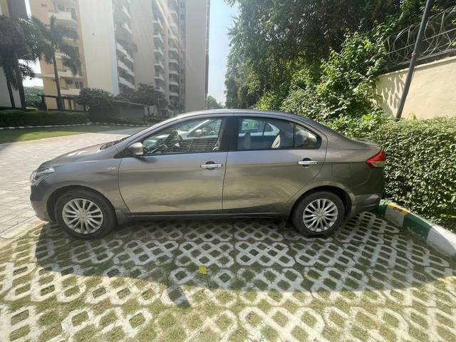 https://images10.gaadi.com/usedcar_image/4193736/original/be163cd05cb4ab3aab865d2f6276fdbe.jpg?imwidth=6401