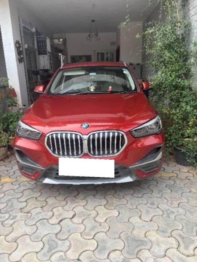 https://images10.gaadi.com/usedcar_image/4193741/original/processed_ba078781-d208-453b-828b-8a710ce9088f.jpg?imwidth=6400