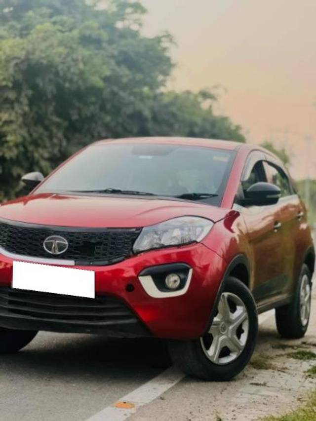 https://images10.gaadi.com/usedcar_image/4193811/original/processed_761c3f3e-305e-4863-b3f2-1841653a75a8.jpg?imwidth=6401