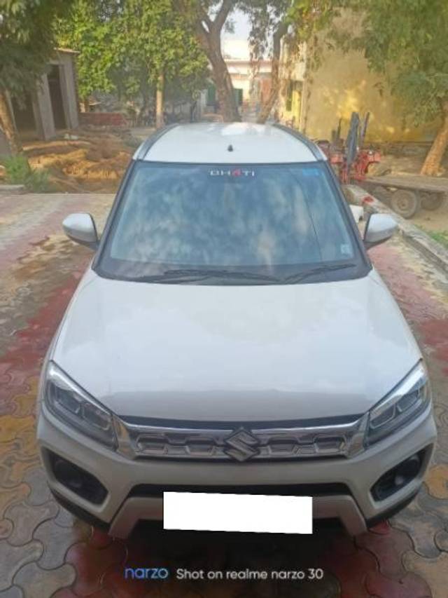 https://images10.gaadi.com/usedcar_image/4193823/original/processed_466bd5c2-0237-4bbe-987d-94dfabbb1b2a.jpg?imwidth=6400