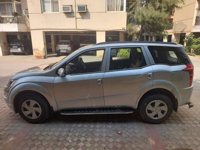 https://images10.gaadi.com/usedcar_image/4193914/original/a61209eb5b1d7ee6bed50f9319109222.jpg?imwidth=6401