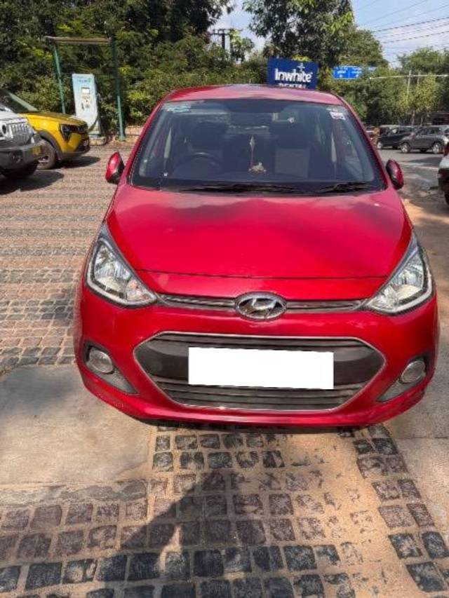 https://images10.gaadi.com/usedcar_image/4194021/original/processed_b18a2717-f9dd-4fc3-815a-0525bc7a2794.jpg?imwidth=6402