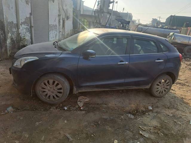 https://images10.gaadi.com/usedcar_image/4194034/original/8b26bf716c9a668bf2d3ec87e2cd092b.jpg?imwidth=6401