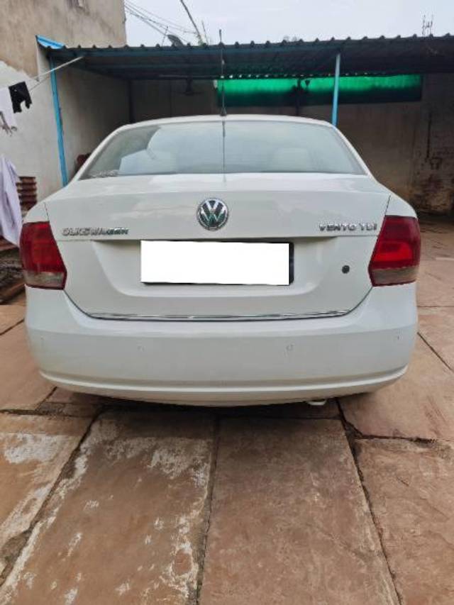 https://images10.gaadi.com/usedcar_image/4194122/original/processed_7eebbbc5-1806-4633-b1df-311bcc451c31.jpg?imwidth=6401