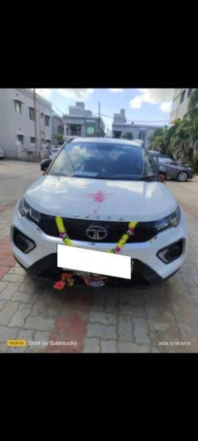 https://images10.gaadi.com/usedcar_image/4194220/original/processed_37183e93-1079-47b1-bf74-96fdc2c3d281.jpg?imwidth=6400