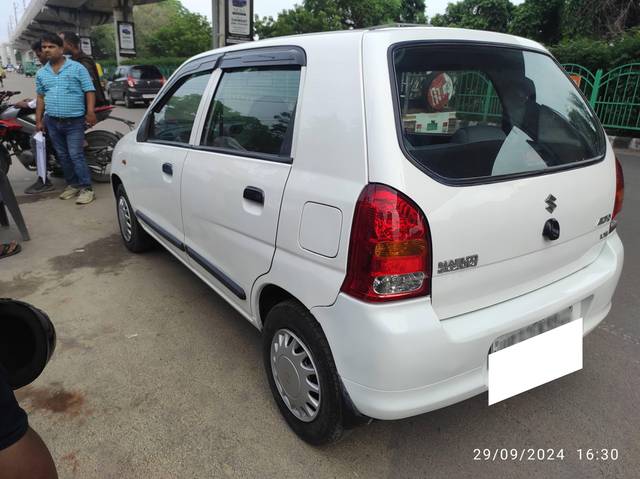 https://images10.gaadi.com/usedcar_image/4194267/original/processed_4166234816efc81728b8408912849213.jpg?imwidth=6402