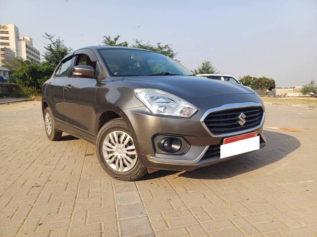 https://images10.gaadi.com/usedcar_image/4194336/original/processed_63f844410e5c56d0588347d5abb85fac.jpg?imwidth=6400