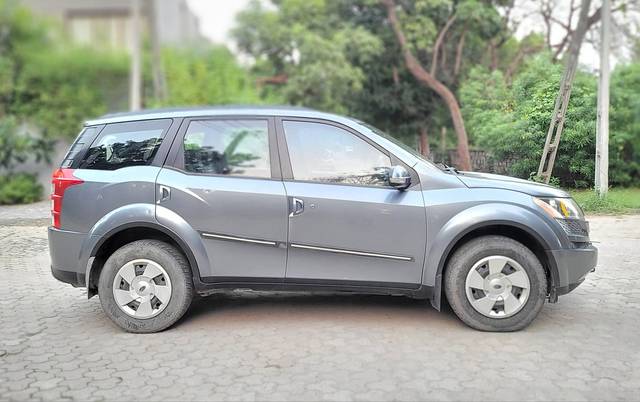 https://images10.gaadi.com/usedcar_image/4194380/original/cac8e2861c8b60b7cce01debd708c583.jpg?imwidth=6401