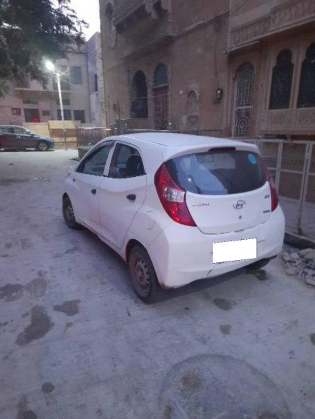 https://images10.gaadi.com/usedcar_image/4194390/original/processed_27207de5-5dc4-4733-ae5d-edee9e5b4b01.jpg?imwidth=6402