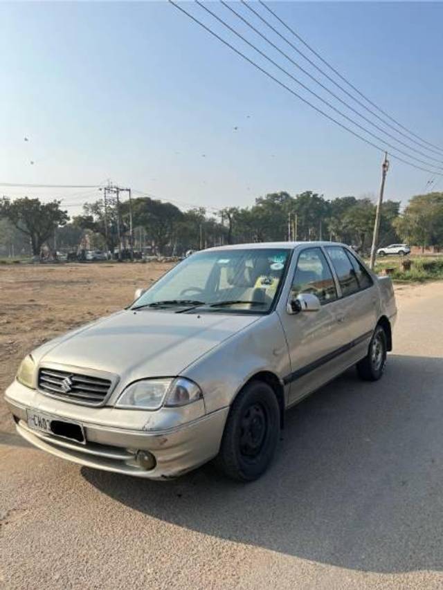 https://images10.gaadi.com/usedcar_image/4194450/original/processed_d9f9312a-b11d-48cb-9028-65cc42a9ccf4.jpg?imwidth=6400