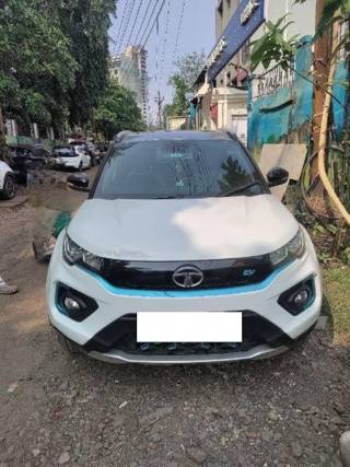 Tata Nexon EV Max 2022-2023 Tata Nexon EV XZ Plus Lux