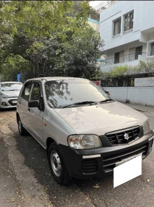 https://images10.gaadi.com/usedcar_image/4194562/original/processed_9972802f-a5b0-43ac-809d-c2f46331a2a5.jpg?imwidth=6400