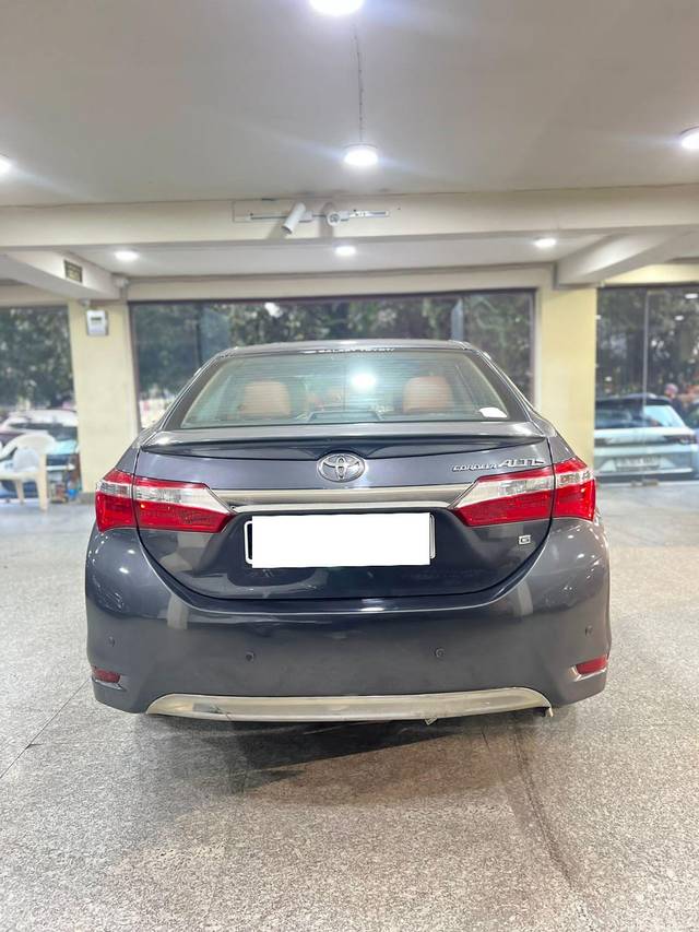 https://images10.gaadi.com/usedcar_image/4194625/original/processed_f7c977b353ead3c45f73ac508472ed04.jpg?imwidth=6401