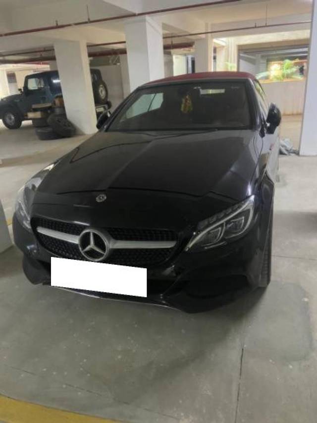 https://images10.gaadi.com/usedcar_image/4194836/original/processed_2f0d84a3-e2be-4d18-8784-46c5492387b6.jpg?imwidth=6400