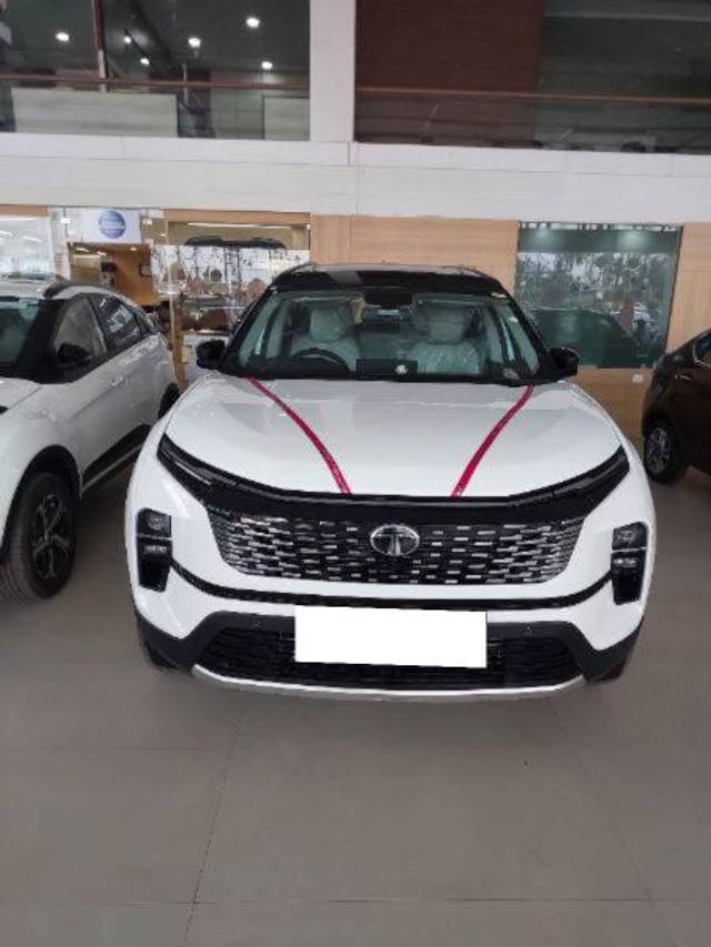 https://images10.gaadi.com/usedcar_image/4194846/original/processed_775b1299-4a71-4ea6-bcec-0d4c51ad5e09.jpg?imwidth=6400