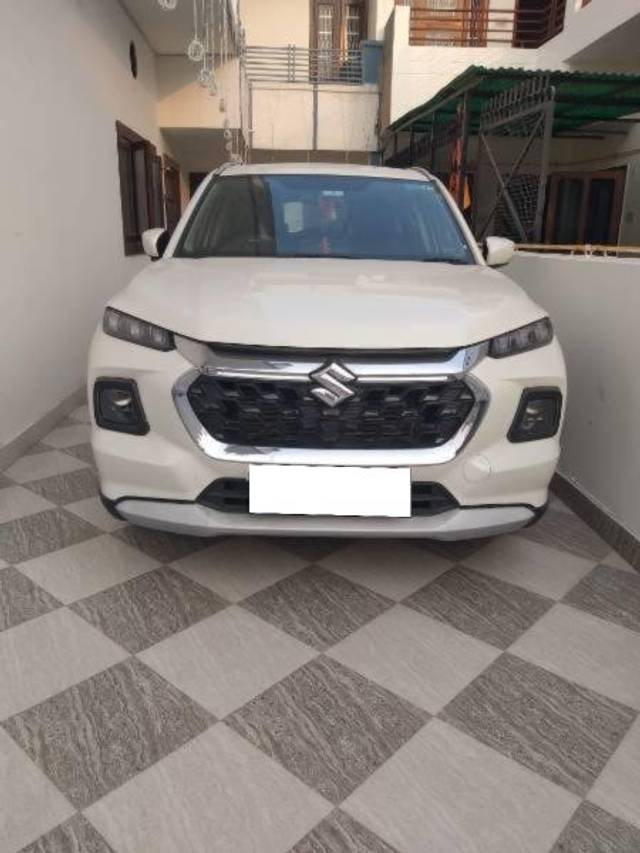 https://images10.gaadi.com/usedcar_image/4194883/original/processed_027a96f1-9f93-4c54-8161-7fec8bf9140c.jpg?imwidth=6400