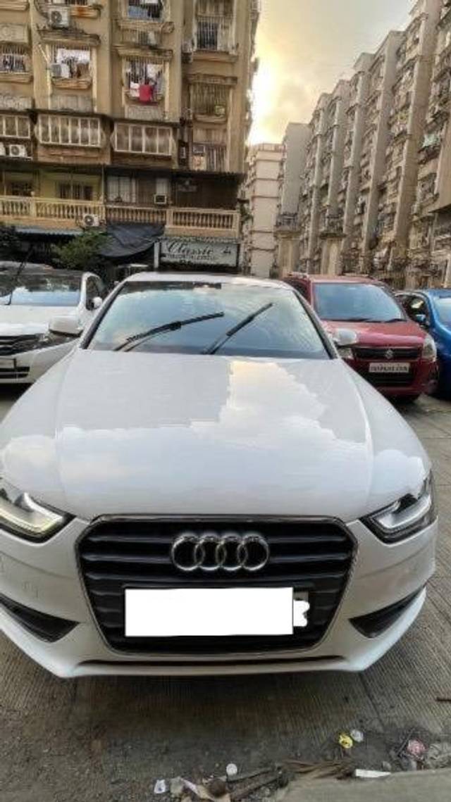 https://images10.gaadi.com/usedcar_image/4194884/original/processed_9a84e0e9-1da9-4c6e-be13-1fc95185e184.jpg?imwidth=6400