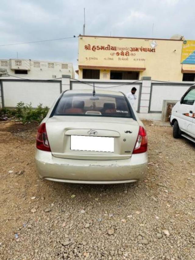 https://images10.gaadi.com/usedcar_image/4194929/original/processed_bea0a32e-b442-4a20-ab95-dfec5559594a.jpg?imwidth=6400