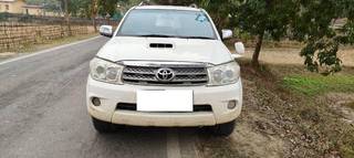 Toyota Fortuner 2011-2016 Toyota Fortuner 4x4 MT