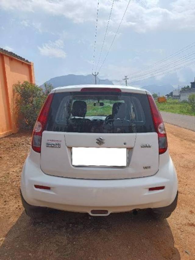 https://images10.gaadi.com/usedcar_image/4195028/original/processed_fdb7b517-5fef-4d70-a47e-3873c21050ec.jpg?imwidth=6402