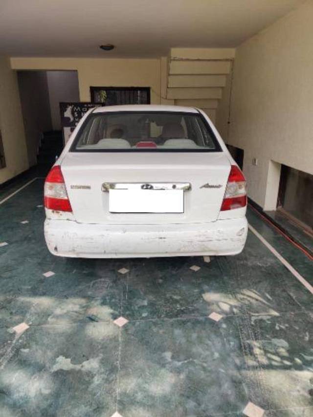 https://images10.gaadi.com/usedcar_image/4195129/original/10b4528a7babb9f4ace396b3d285f16b.jpeg?imwidth=6401