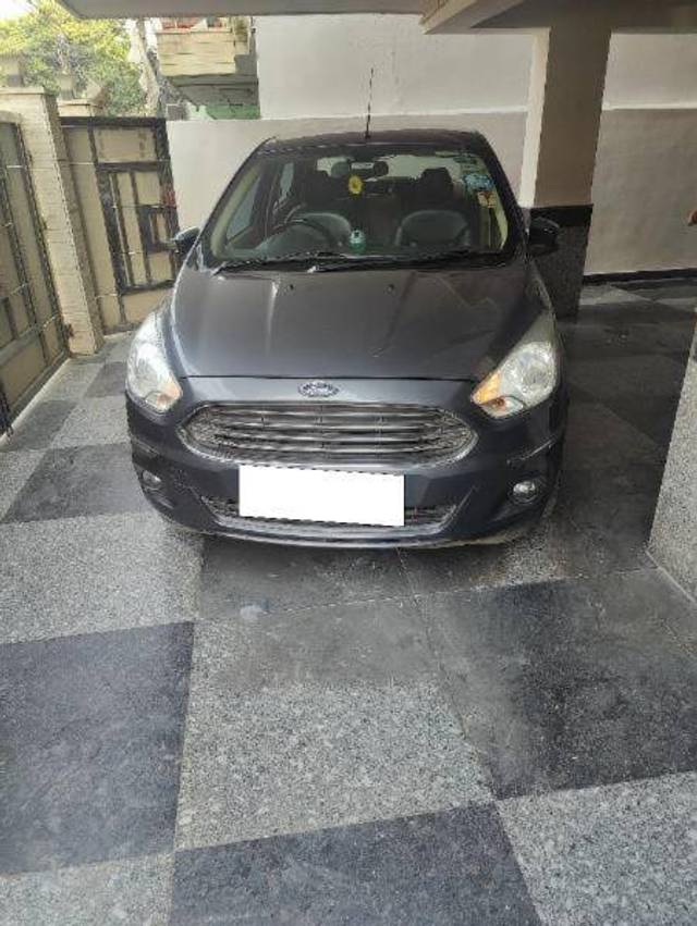 https://images10.gaadi.com/usedcar_image/4195133/original/6746e96334b17ac9f6b590b7fdcd2fe5.jpg?imwidth=6400