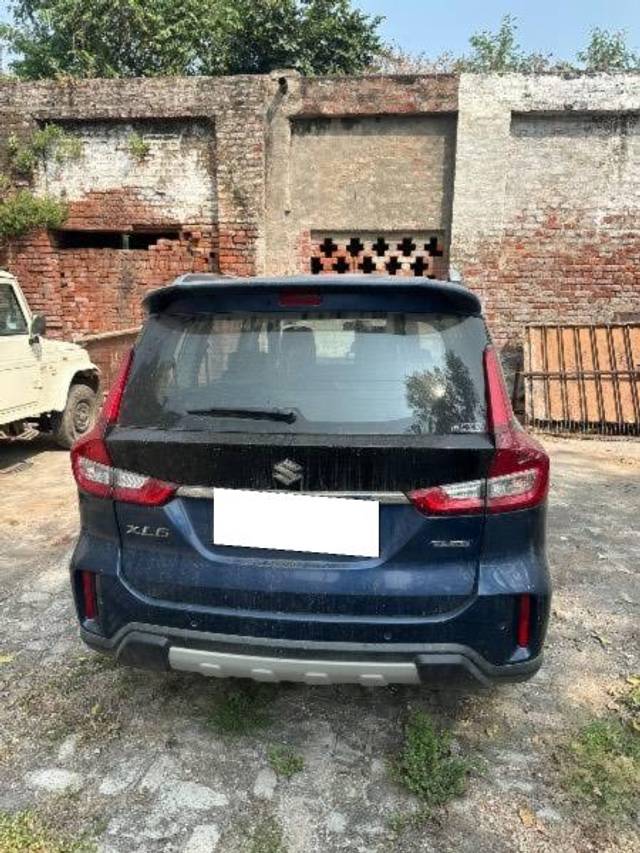 https://images10.gaadi.com/usedcar_image/4195262/original/processed_afc33f01-5175-4577-a09d-046ffb194069.jpeg?imwidth=6401