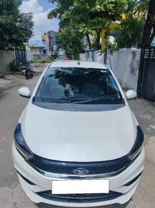 Tata Tiago 2015-2019 Tata Tiago 1.2 Revotron XT