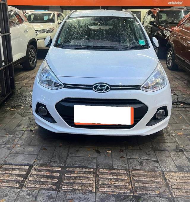 https://images10.gaadi.com/usedcar_image/4195455/original/processed_27b8bb50980b5a1dde9a542bb0dac151.jpg?imwidth=6400