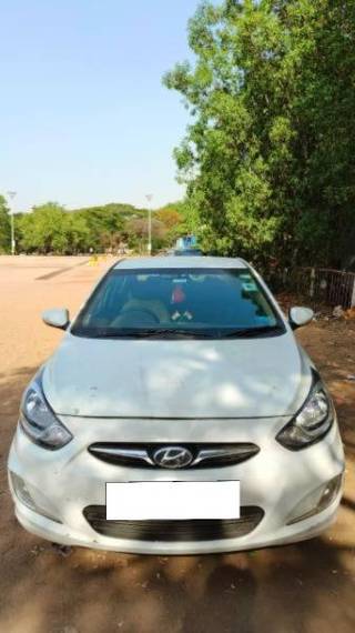 Hyundai Verna 2011-2015 Hyundai Verna 1.6 SX CRDi (O)