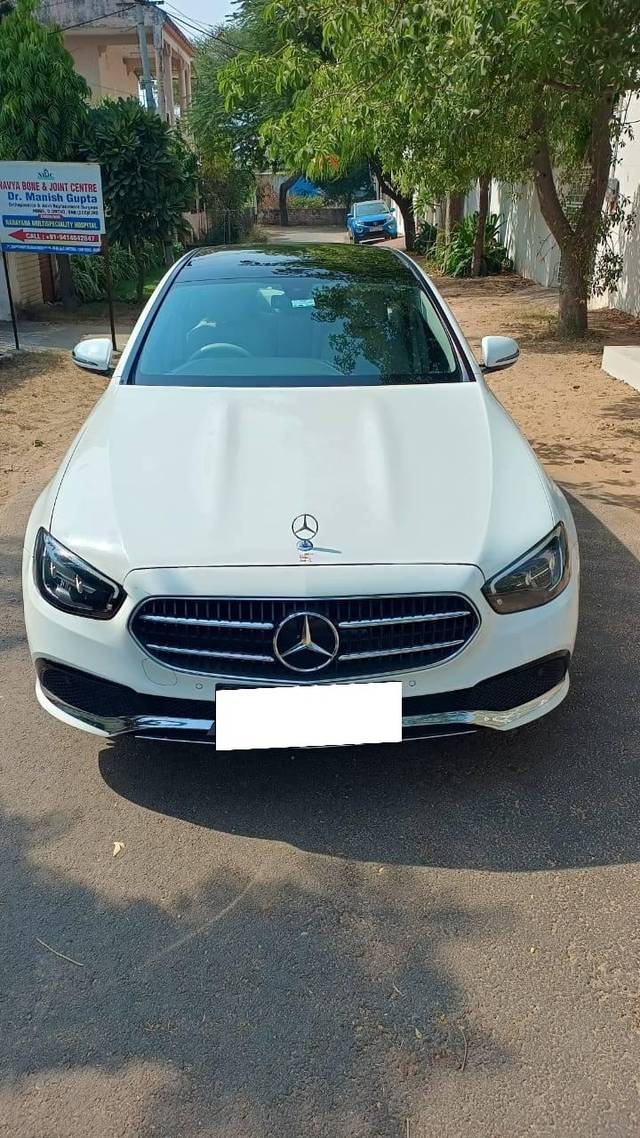 https://images10.gaadi.com/usedcar_image/4195496/original/processed_7b1dbf752fc8c3640a403ca327e5697f.jpg?imwidth=6400