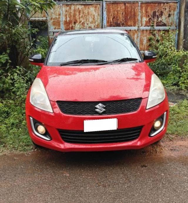 https://images10.gaadi.com/usedcar_image/4195548/original/processed_36d2a609-0d0a-4fcc-94c3-232d8bb66ce7.jpg?imwidth=6401