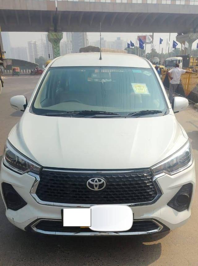 https://images10.gaadi.com/usedcar_image/4195657/original/processed_3495b18e538e735bb88882f0ebeb994a.jpg?imwidth=6400