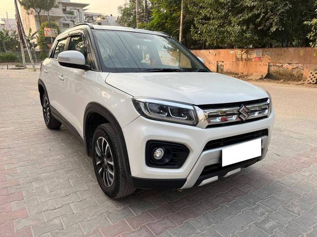 https://images10.gaadi.com/usedcar_image/4195740/original/processed_2e0915c95fd3fb90a7830bcc56fa42e5.jpg?imwidth=6400