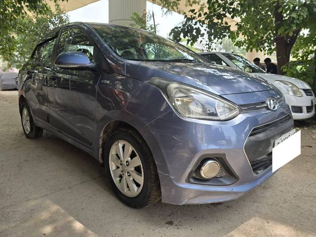 https://images10.gaadi.com/usedcar_image/4195755/original/processed_108174ee006f0d2d7e534be200136182.jpg?imwidth=6400