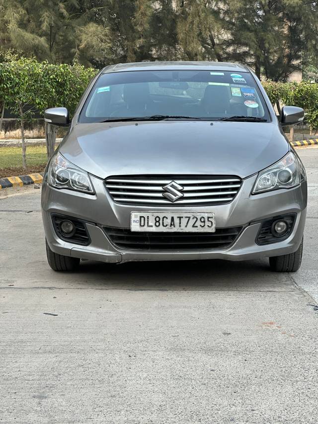 https://images10.gaadi.com/usedcar_image/4195830/original/c1fd2d036c4c142adb0316165544e9c9.jpg?imwidth=6402