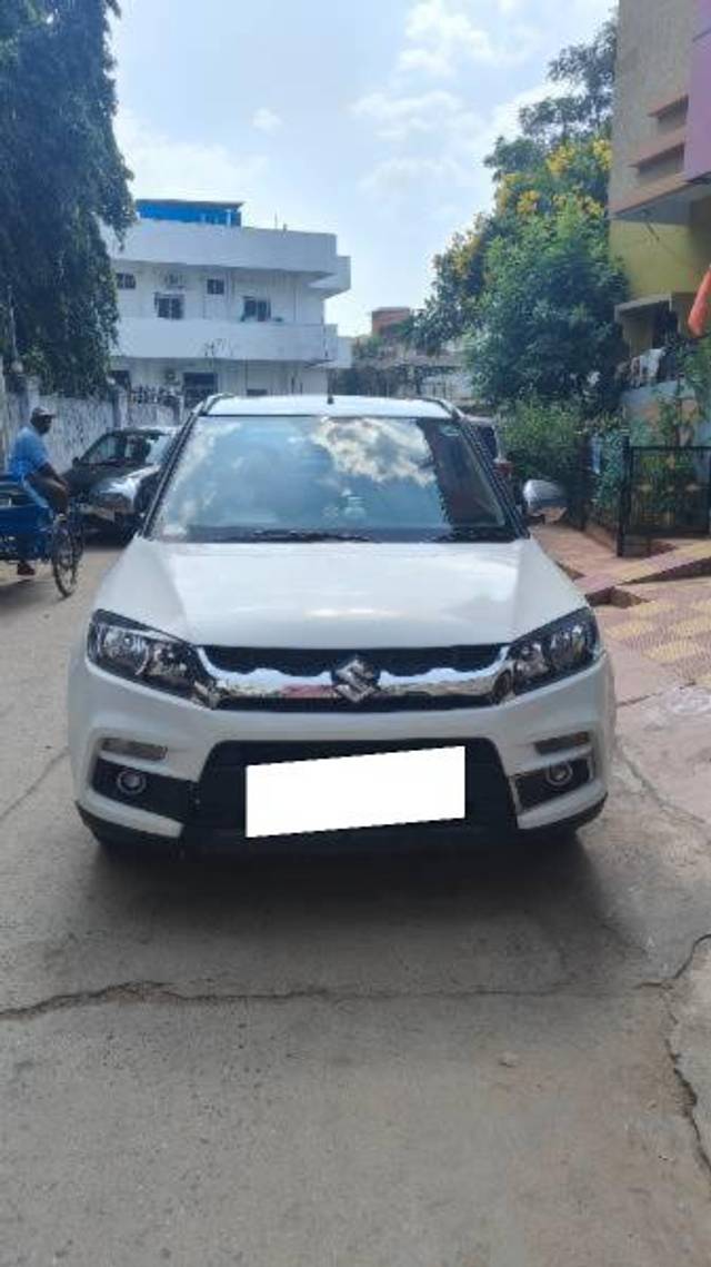 https://images10.gaadi.com/usedcar_image/4195913/original/processed_ed5f4efc-f8f3-47aa-a896-55f86105b0eb.jpg?imwidth=6400