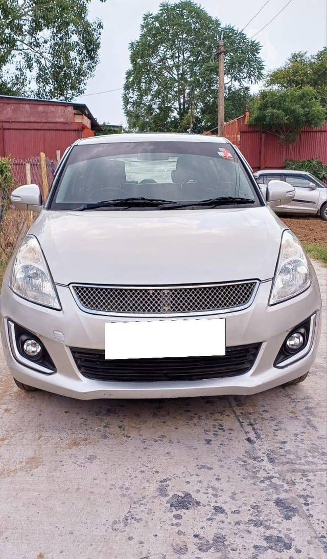 https://images10.gaadi.com/usedcar_image/4196595/original/894670f1b67f237a13427742205bd922.jpg?imwidth=6402