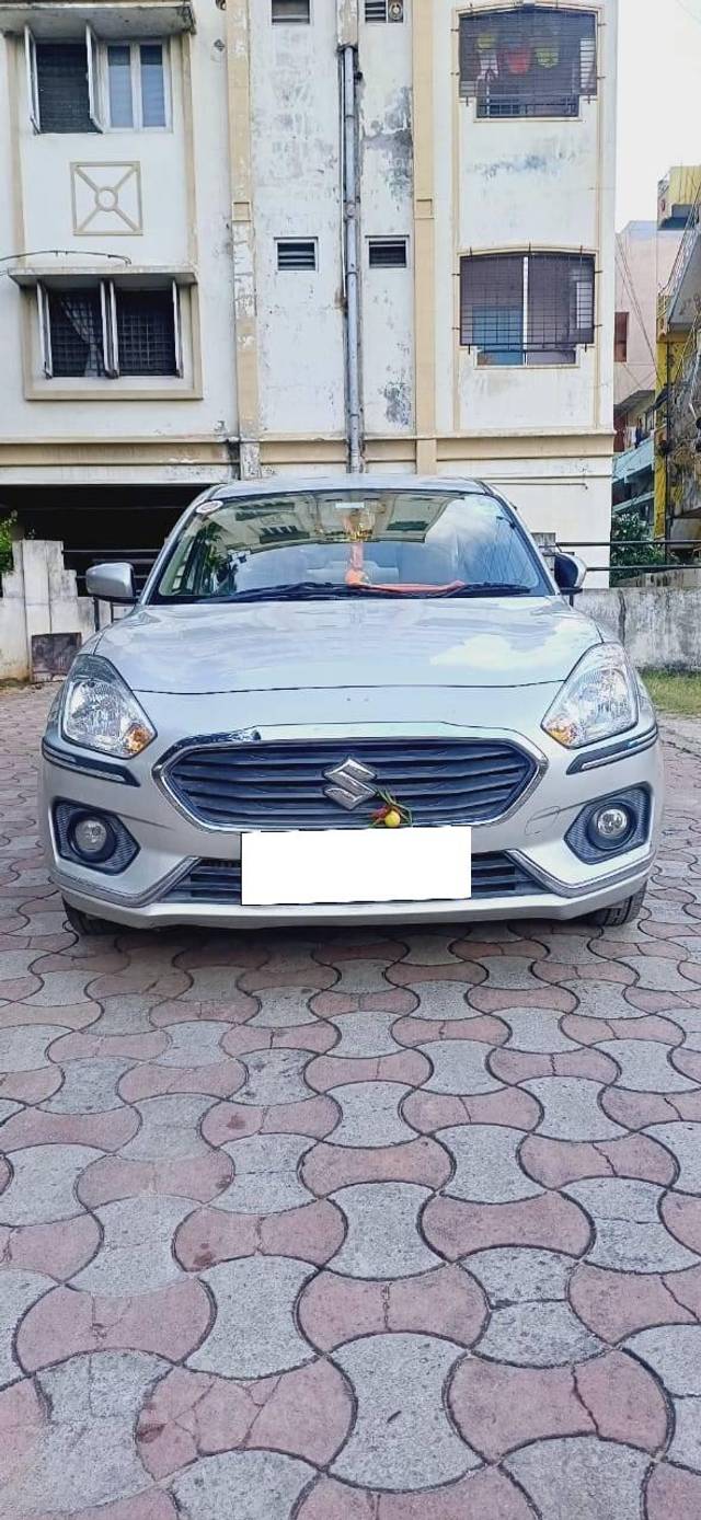 https://images10.gaadi.com/usedcar_image/4196670/original/processed_81269c49770289f5acd11f320a7b627d.jpg?imwidth=6402