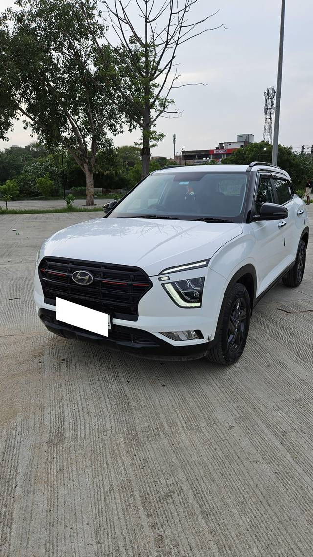 https://images10.gaadi.com/usedcar_image/4197139/original/processed_5fc6f8edeca1087891d5f33021218d3e.jpg?imwidth=6400